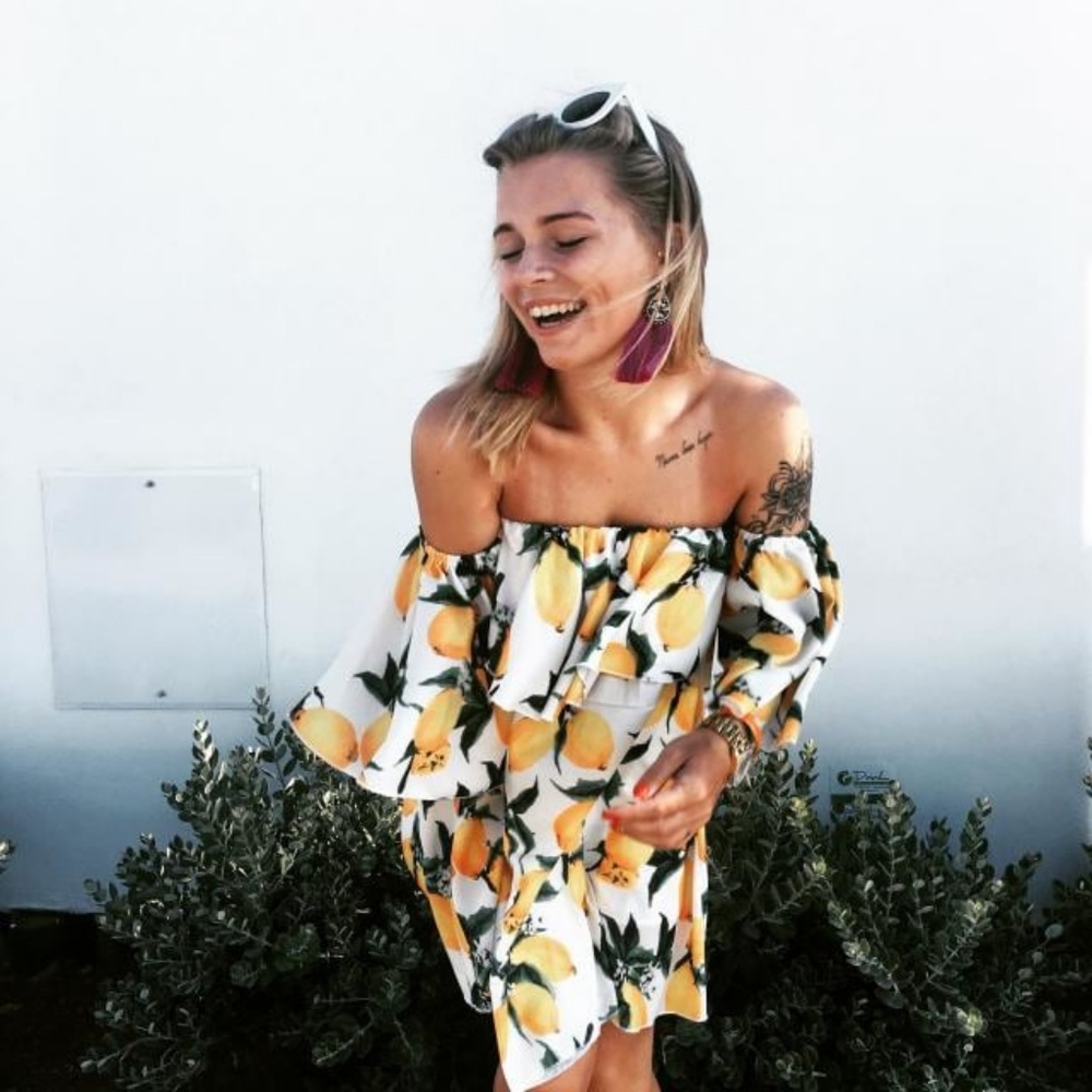 ‼️RESTOCKED‼️🍋 LEMON Print off the shoulder Dress - Picture 1 of 8